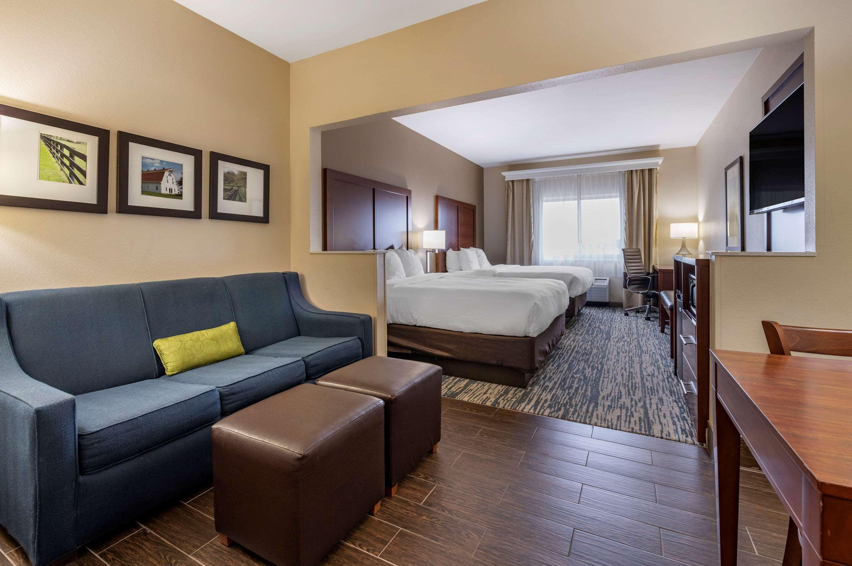 Comfort Suites Keeneland Lexington Ngoại thất bức ảnh