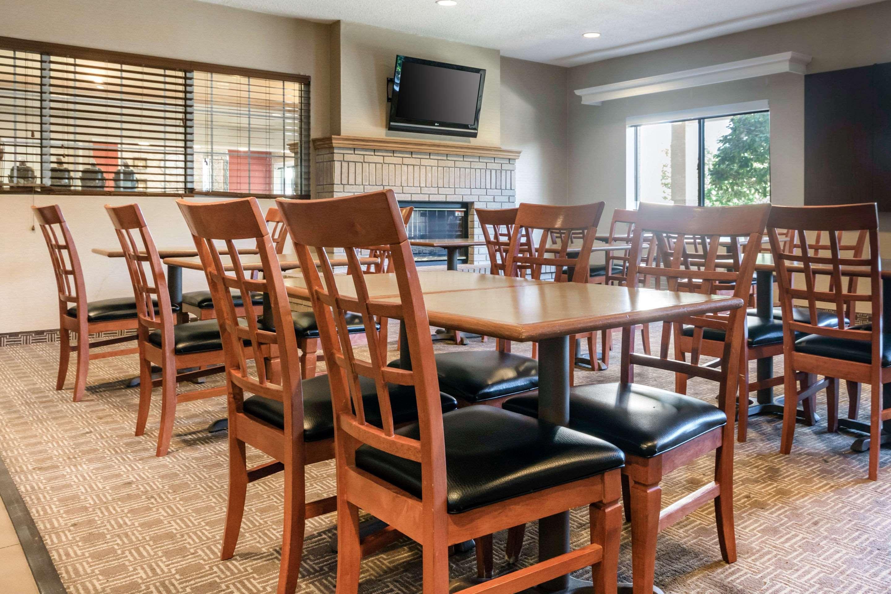 Comfort Suites Keeneland Lexington Ngoại thất bức ảnh