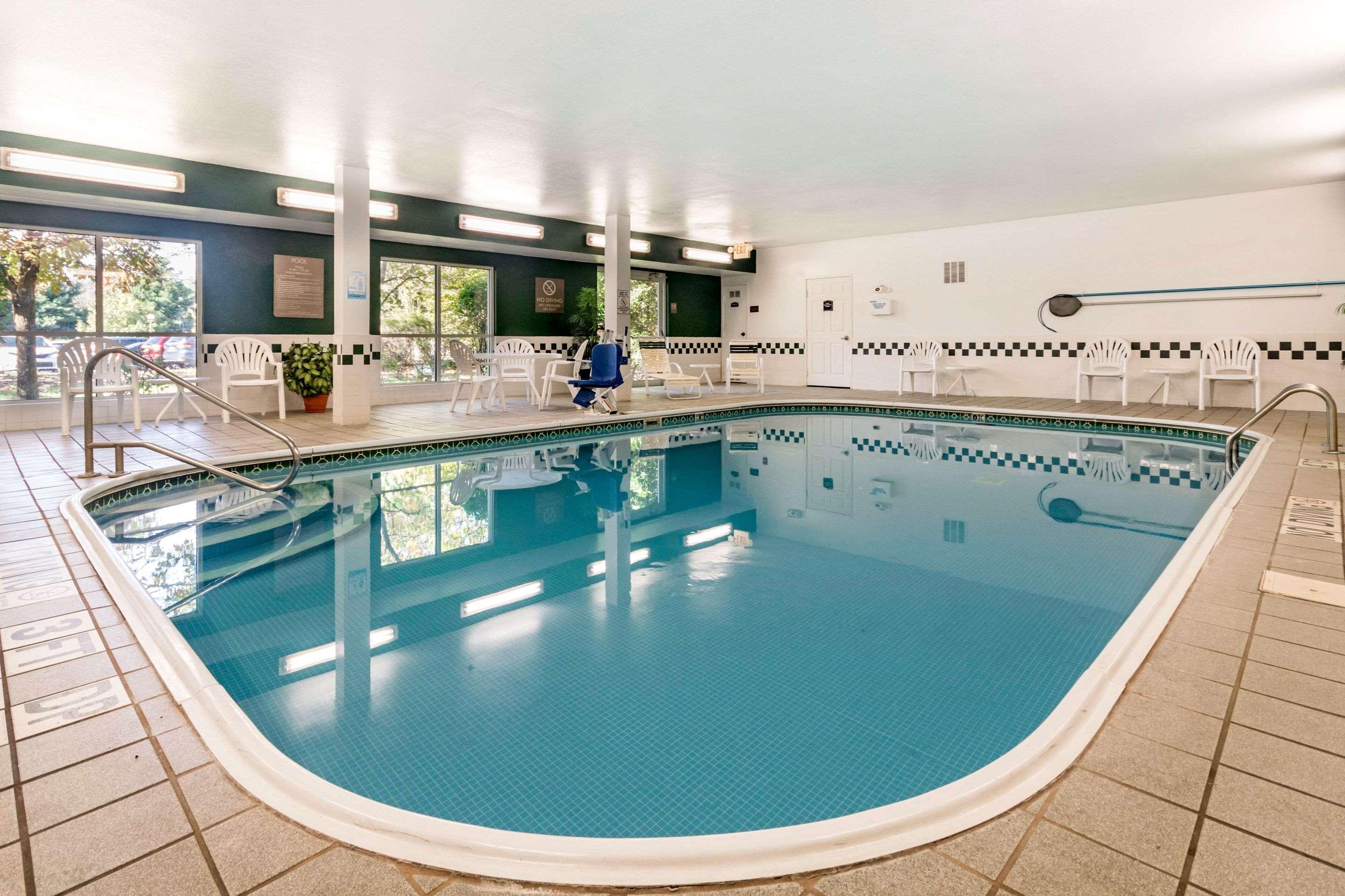 Comfort Suites Keeneland Lexington Ngoại thất bức ảnh