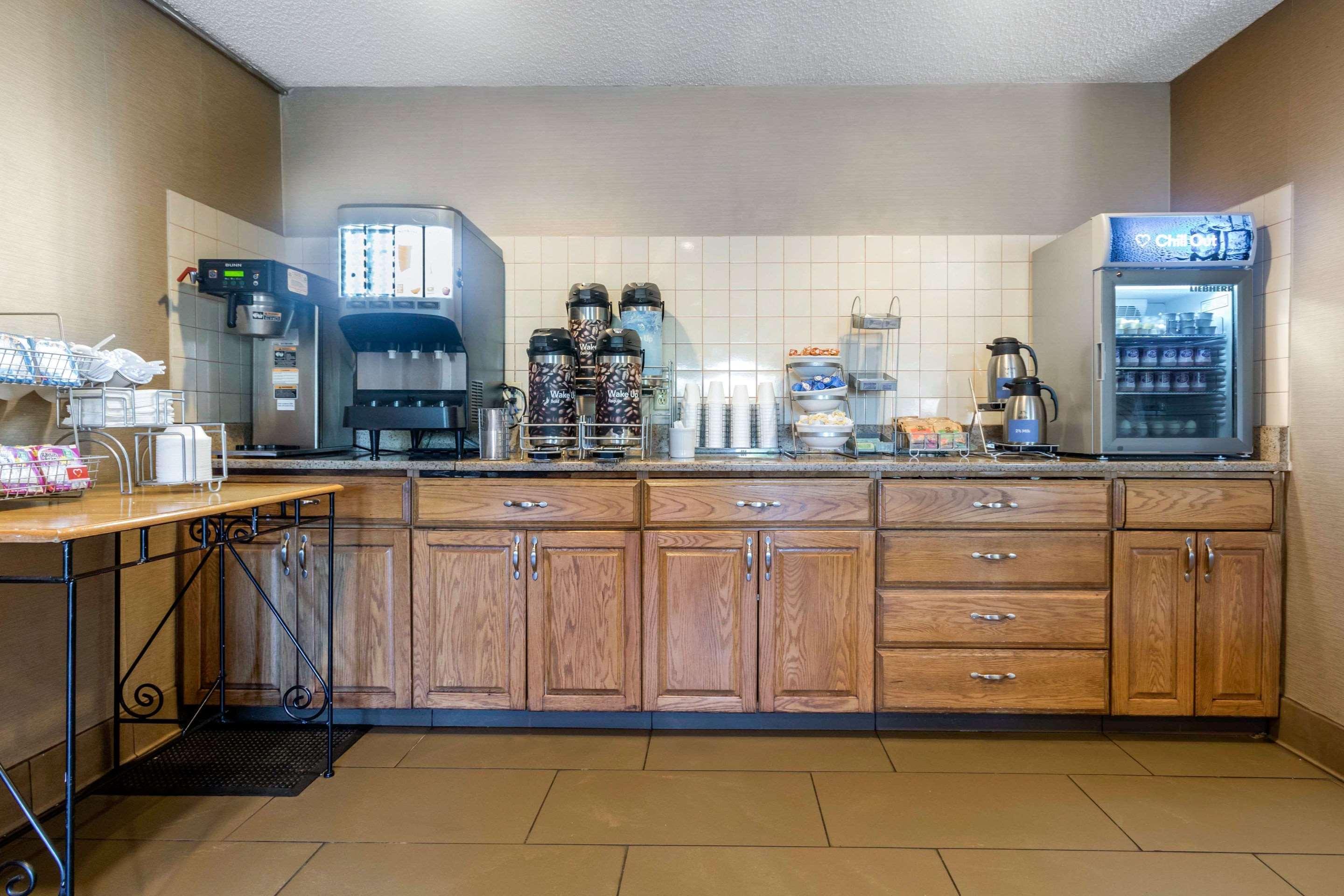 Comfort Suites Keeneland Lexington Ngoại thất bức ảnh
