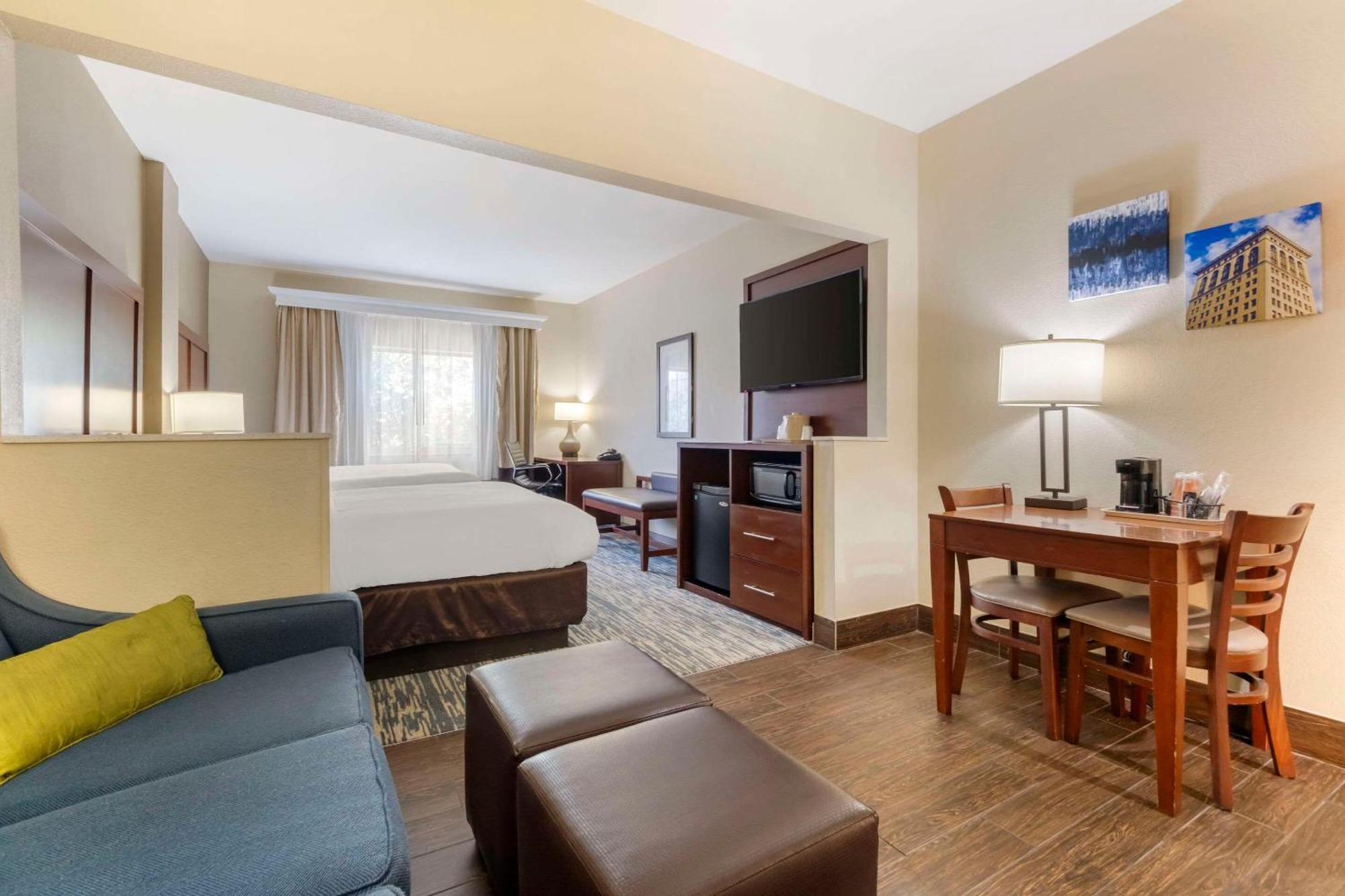 Comfort Suites Keeneland Lexington Ngoại thất bức ảnh