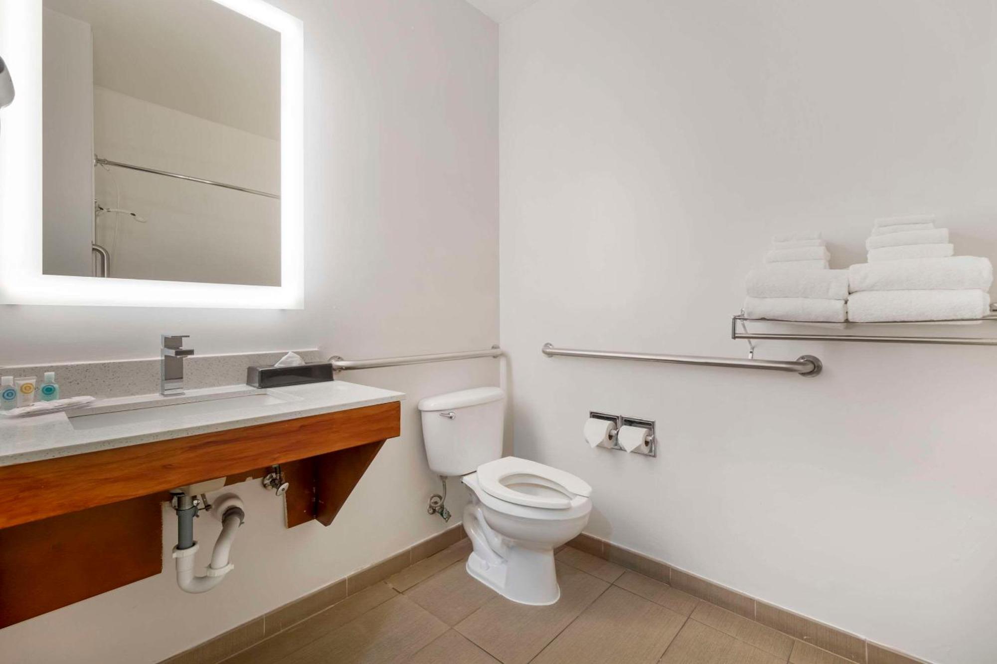 Comfort Suites Keeneland Lexington Ngoại thất bức ảnh